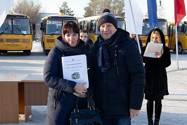 Автопарк школьных автобусов пополнился